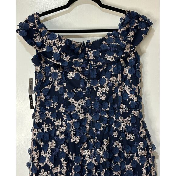 XSCAPE Off-The-Shoulder Embroidered 3D Floral Lace Midi Dress Navy Sz 12/14 NWT - Picture 12 of 16